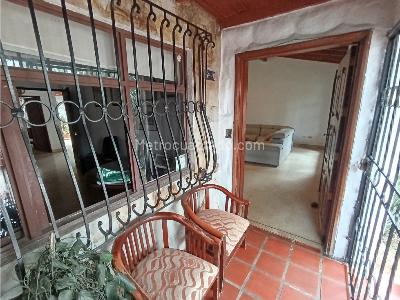 Casa de 4 alcobas en venta en Prados Del Norte, Cali, 320 m² · foto 2 de 19