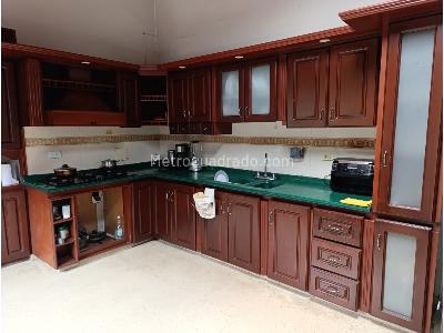 Casa de 4 alcobas en venta en Prados Del Norte, Cali, 320 m² · foto 5 de 19