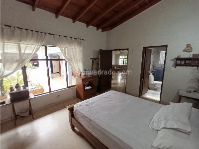 Casa de 4 alcobas en venta en Prados Del Norte, Cali, 320 m² · foto 7 de 19