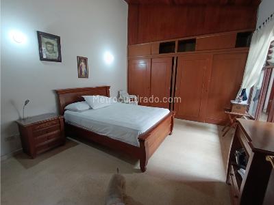 Casa de 4 alcobas en venta en Prados Del Norte, Cali, 320 m² · foto 12 de 19