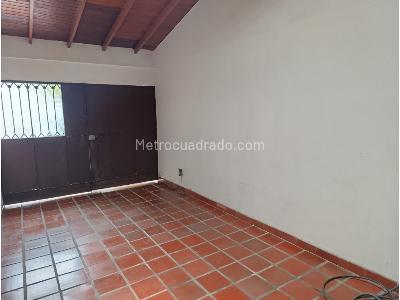 Casa de 4 alcobas en venta en Prados Del Norte, Cali, 320 m² · foto 17 de 19