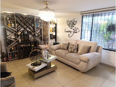 Casa de 4 alcobas en venta en Prados Del Norte, Cali, 270 m² · foto 3 de 20