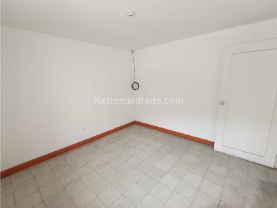 Casa de 4 alcobas en venta en San Vicente, Cali, 265 m² · foto 13 de 20