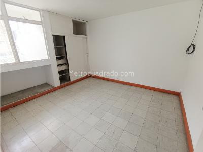 Casa de 4 alcobas en venta en San Vicente, Cali, 265 m² · foto 15 de 20