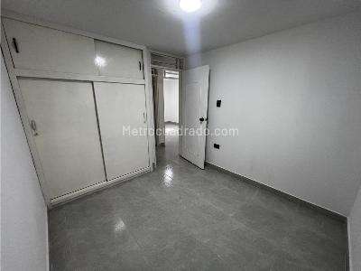 Apartamento de 3 alcobas en venta en Los Alcazares, Cali, 50 m² · foto 6 de 6