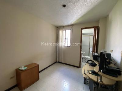 Apartamento de 3 alcobas en venta en Santa Rita, Girardot, 140 m² · foto 5 de 20