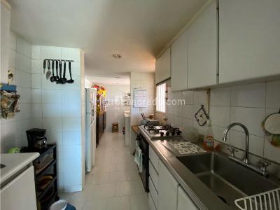 Apartamento de 3 alcobas en venta en Santa Rita, Girardot, 140 m² · foto 7 de 20