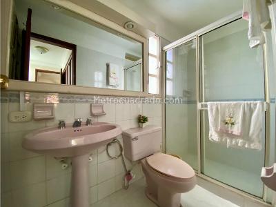 Apartamento de 3 alcobas en venta en Santa Rita, Girardot, 140 m² · foto 8 de 20