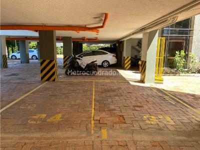 Apartamento de 3 alcobas en venta en Santa Rita, Girardot, 140 m² · foto 10 de 20