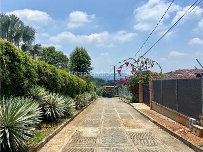 Casa de 4 alcobas en venta en La Trinidad, Cali, 1000 m² · foto 10 de 20