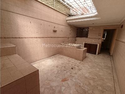 Casa de 4 alcobas en venta en La Flora, Cali, 310 m² · foto 4 de 20