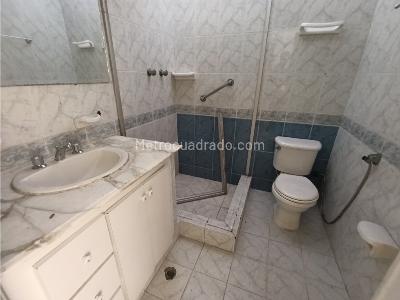 Casa de 4 alcobas en venta en La Flora, Cali, 310 m² · foto 17 de 20