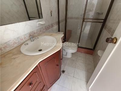 Casa de 4 alcobas en venta en La Flora, Cali, 310 m² · foto 18 de 20