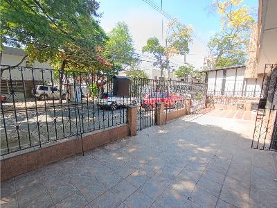 Casa de 4 alcobas en venta en La Flora, Cali, 310 m² · foto 19 de 20