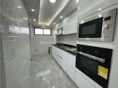 Apartamento en venta en El Ingenio, Cali · foto 3 de 14