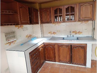 Casa de 5 alcobas en venta en Prados Del Norte, Cali, 300 m² · foto 2 de 18