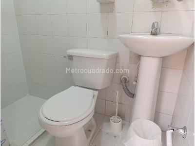 Casa de 5 alcobas en venta en Prados Del Norte, Cali, 300 m² · foto 5 de 18