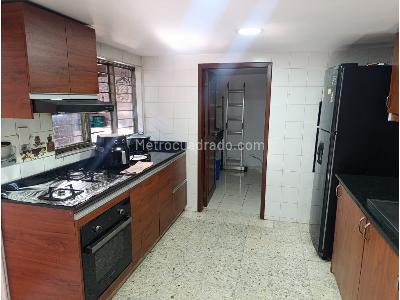 Casa de 5 alcobas en venta en Prados Del Norte, Cali, 264 m² · foto 6 de 20