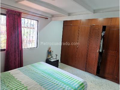 Casa de 5 alcobas en venta en Prados Del Norte, Cali, 264 m² · foto 8 de 20