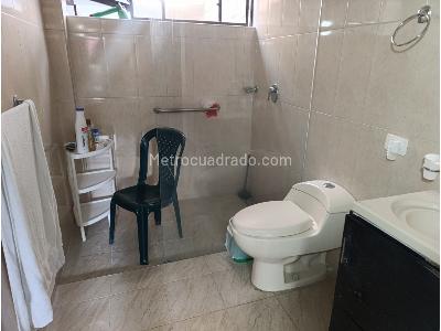 Casa de 5 alcobas en venta en Prados Del Norte, Cali, 264 m² · foto 9 de 20