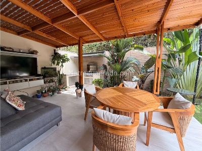 Casa de 3 alcobas en venta en Pance, Cali, 221 m² · foto 2 de 15
