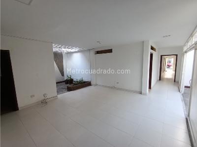 Casa de 5 alcobas en venta en Prados Del Norte, Cali, 302 m² · foto 6 de 20
