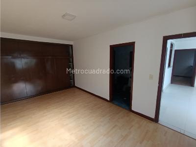 Casa de 5 alcobas en venta en Prados Del Norte, Cali, 302 m² · foto 15 de 20