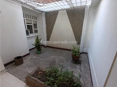 Casa de 5 alcobas en venta en Prados Del Norte, Cali, 302 m² · foto 19 de 20