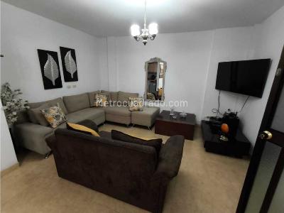 Casa de 5 alcobas en venta en Olimpico, Cali, 425 m² · foto 3 de 20