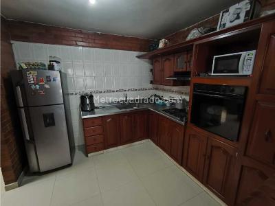 Casa de 5 alcobas en venta en Olimpico, Cali, 425 m² · foto 17 de 20