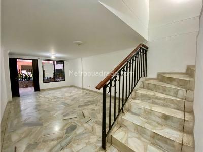 Casa de 3 alcobas en venta en El Refugio, Cali, 130 m² · foto 5 de 16