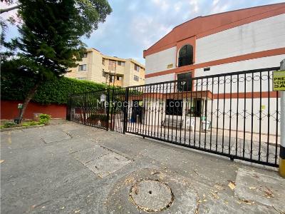 Casa de 3 alcobas en venta en El Refugio, Cali, 130 m² · foto 15 de 16