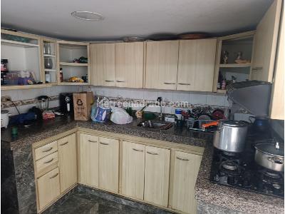 Casa de 4 alcobas en venta en Alamos, Cali, 176 m² · foto 7 de 19