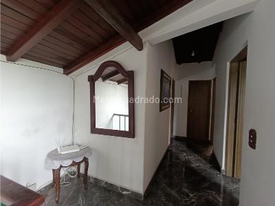 Casa de 4 alcobas en venta en Alamos, Cali, 176 m² · foto 13 de 19