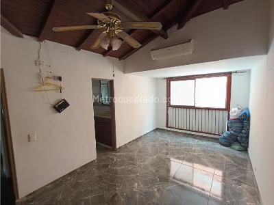 Casa de 4 alcobas en venta en Alamos, Cali, 176 m² · foto 15 de 19