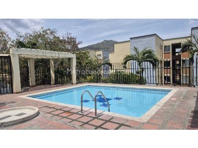 Apartamento de 3 alcobas en venta en Aguacatal, Cali, 64 m² · foto 13 de 14