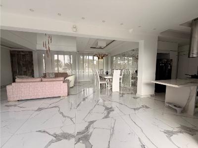 Casa en arriendo en Pance, Cali · foto 4 de 20