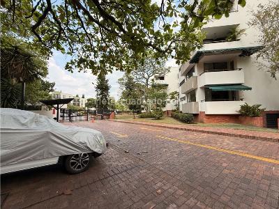 Apartamento de 3 alcobas en venta en Multicentro, Cali, 118 m² · foto 15 de 20