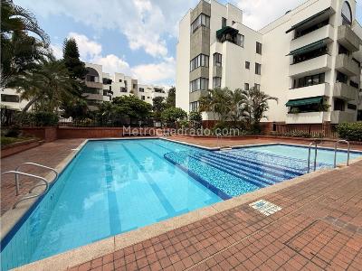 Apartamento de 3 alcobas en venta en Multicentro, Cali, 118 m² · foto 16 de 20