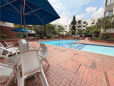 Apartamento de 3 alcobas en venta en Multicentro, Cali, 118 m² · foto 19 de 20