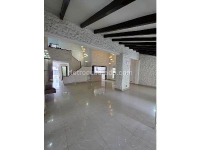 Casa de 4 alcobas en venta en Vipasa, Cali, 252 m² · foto 7 de 20
