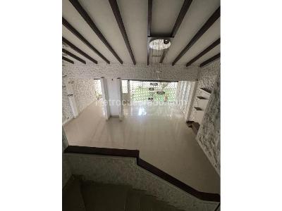 Casa de 4 alcobas en venta en Vipasa, Cali, 252 m² · foto 13 de 20