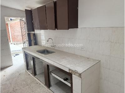 Casa de 3 alcobas en venta en Vipasa, Cali, 264 m² · foto 4 de 19