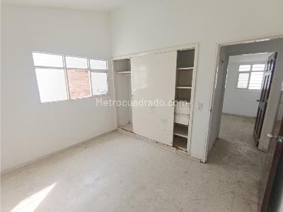Casa de 3 alcobas en venta en Vipasa, Cali, 264 m² · foto 12 de 19