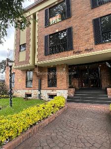 Apartamento de 3 alcobas en venta en La Carolina, Bogotá, 183 m² · foto 15 de 17