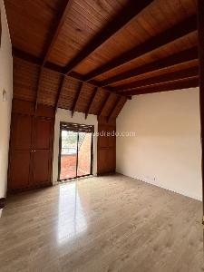 Apartamento de 3 alcobas en venta en La Carolina, Bogotá, 183 m² · foto 13 de 17