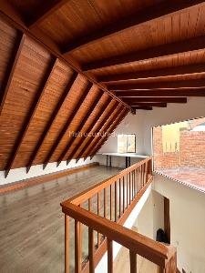 Apartamento de 3 alcobas en venta en La Carolina, Bogotá, 183 m² · foto 10 de 17