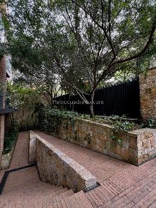 Apartamento de 3 alcobas en venta en Santa Barbara Alta, Bogotá, 287 m² · foto 19 de 20
