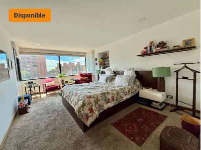 Apartamento de 2 alcobas en venta en Los Rosales, Bogotá, 155 m² · foto 9 de 18