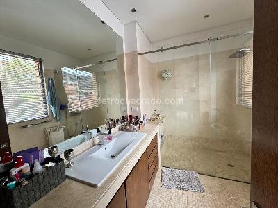 Apartamento en venta en Chico, Bogotá · foto 17 de 20